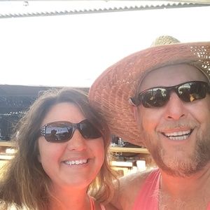 Meet your Posher, Wendy